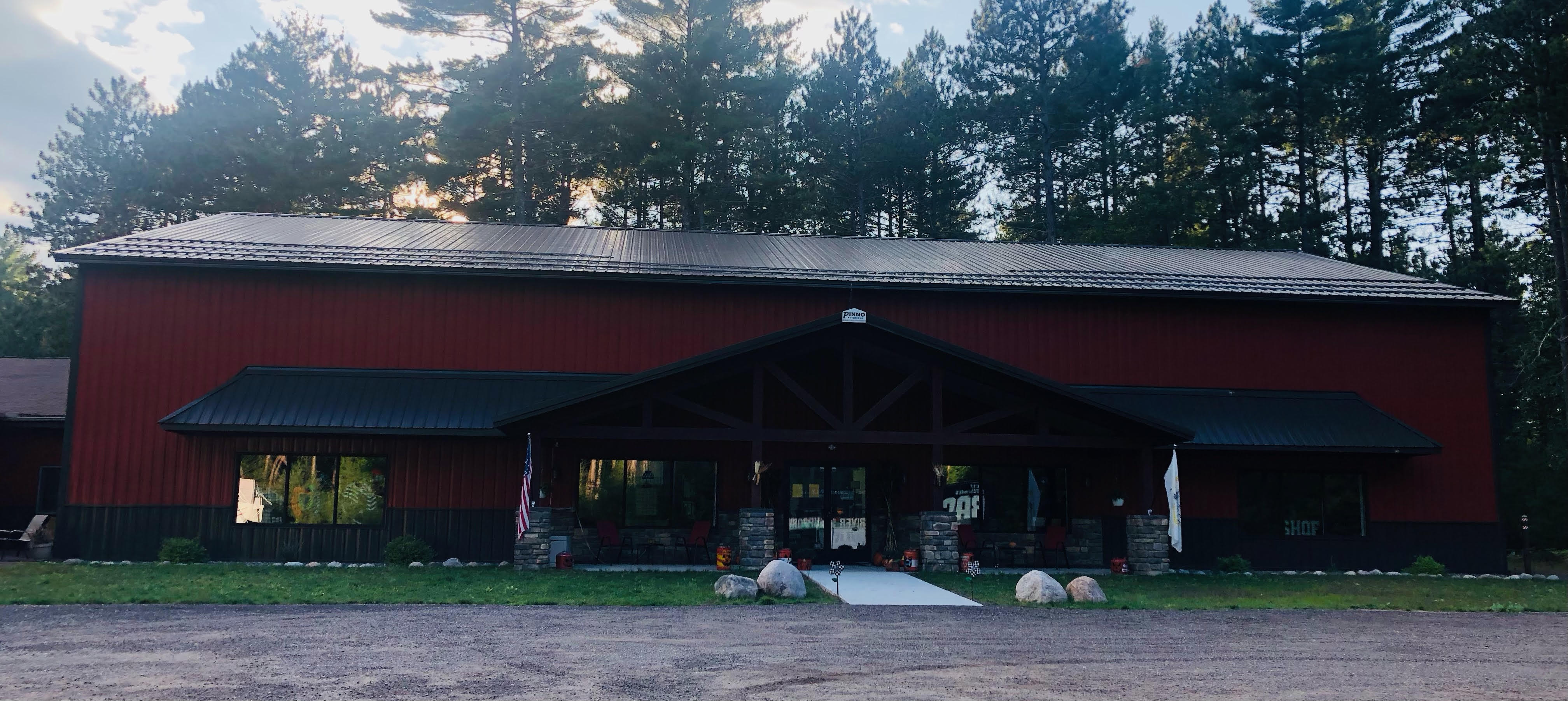 A Local's Guide to St. Germain: Vilas County Lakes, Supper Clubs, and Colorama