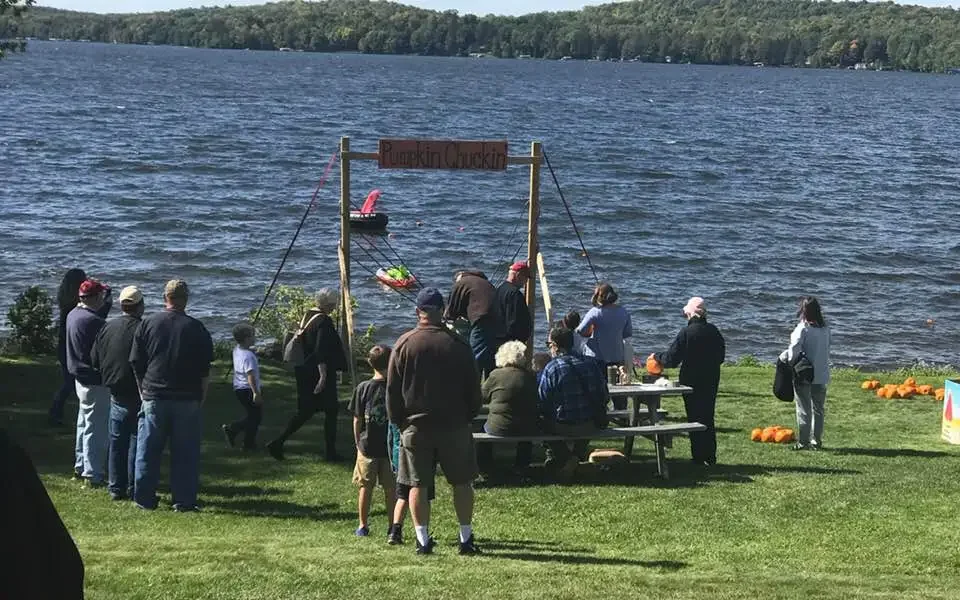 Phelps Scarecrow Fest