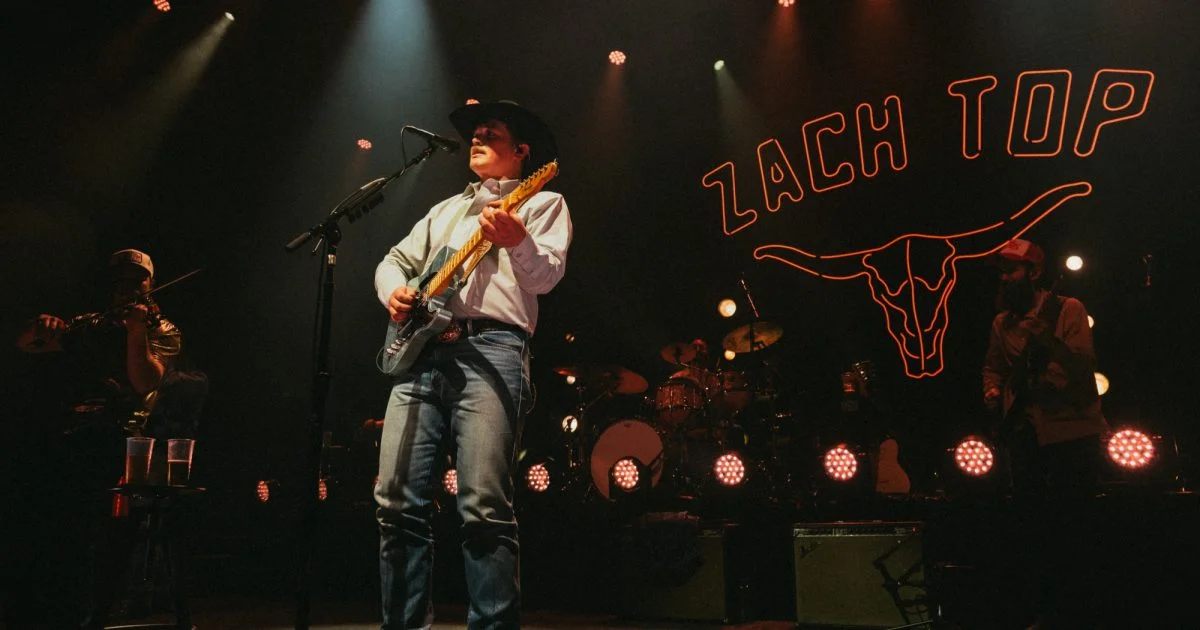 Zach Top in Concert