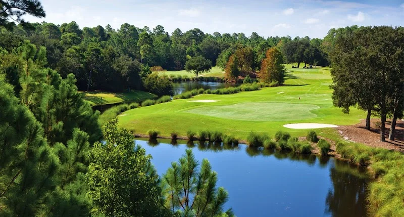 Peninsula Golf & Racquet Club