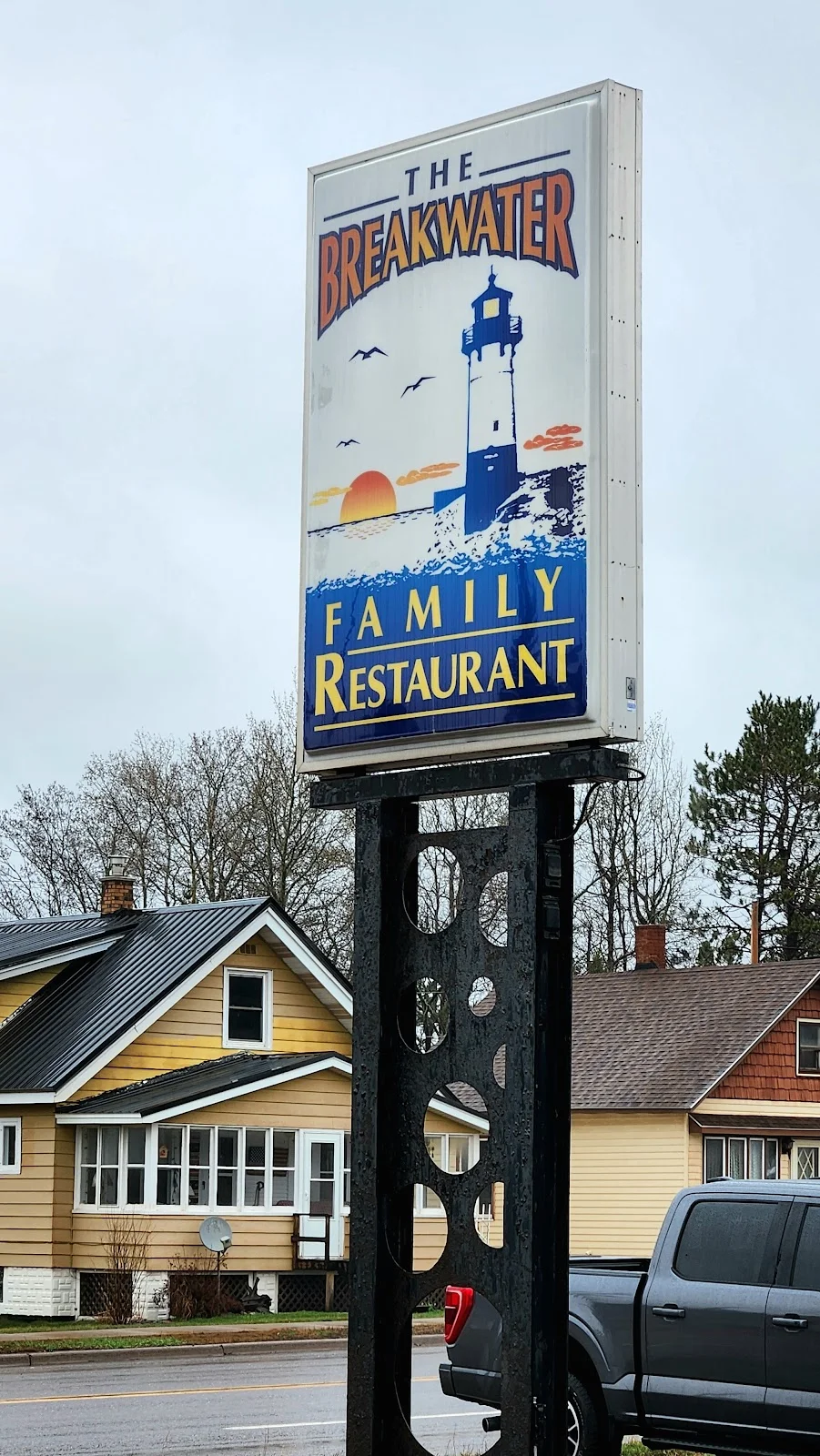 Breakwater Restaurant