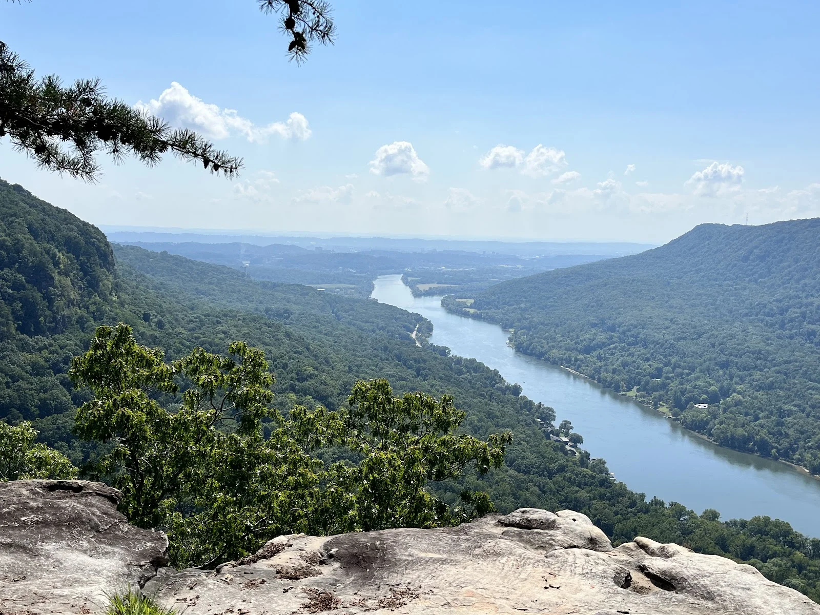 Edward's Point Trailhead