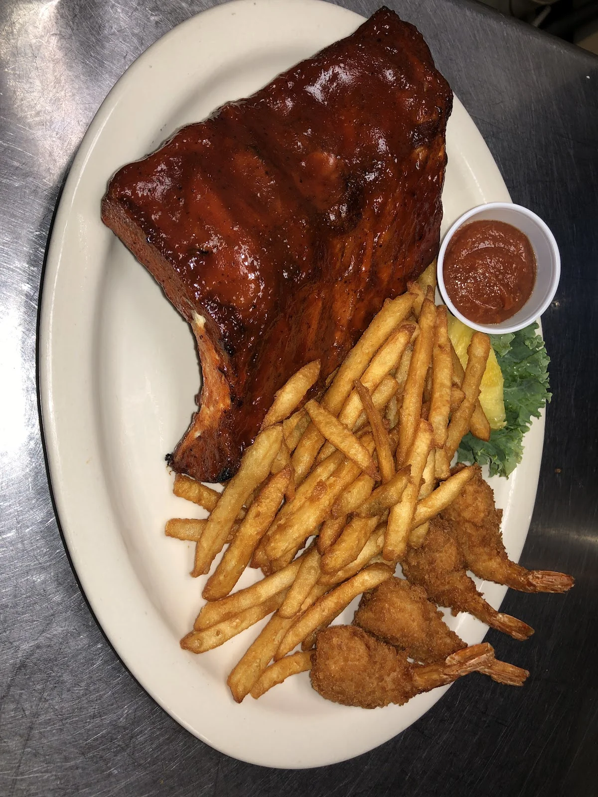 The Hillside Tavern & Grill