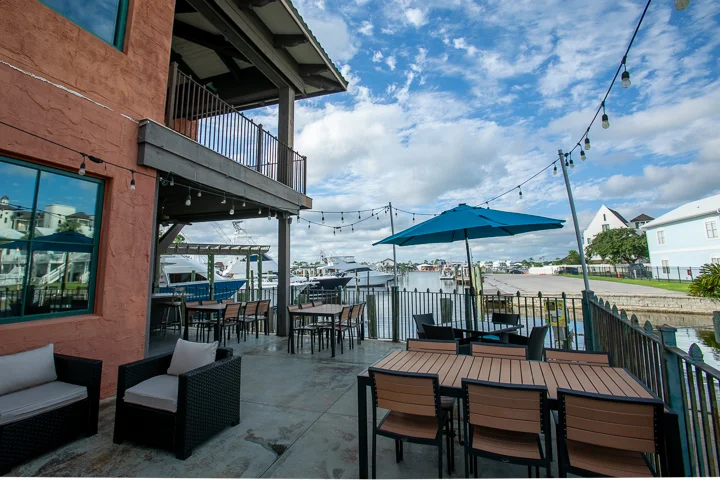 Pelican Grill - Orange Beach - Restaurant in Orange Beach