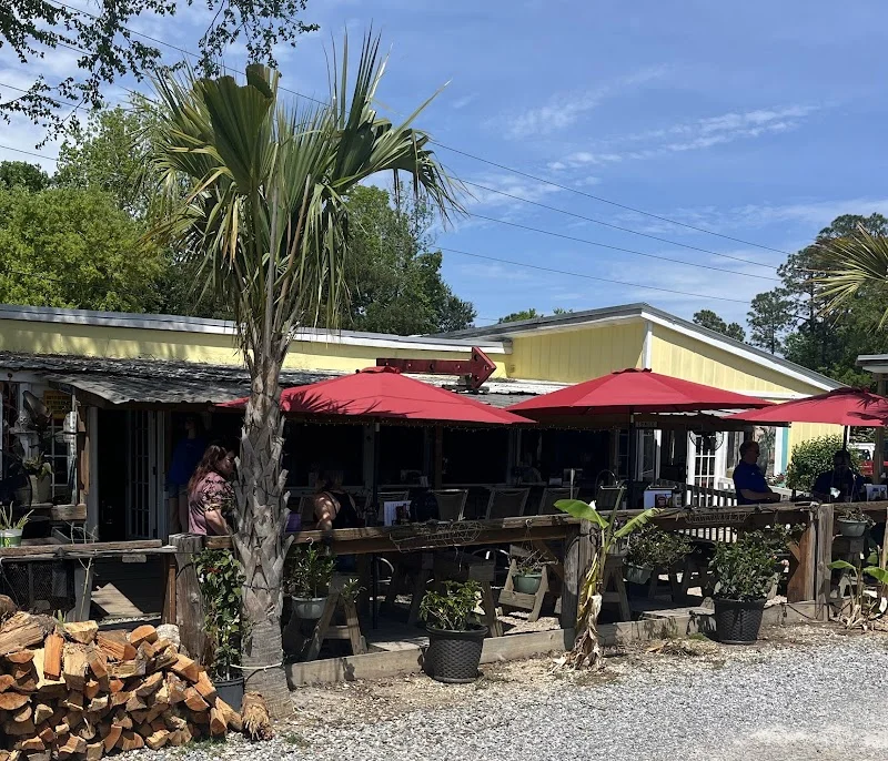 Johnny B’s Front Porch, Lillian,Al