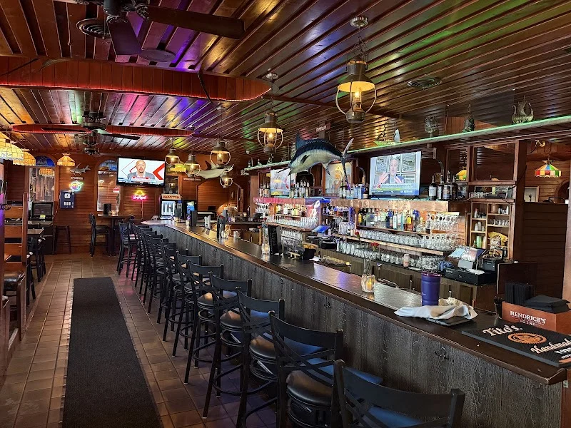 Oliva’s at Gulliver's Landing