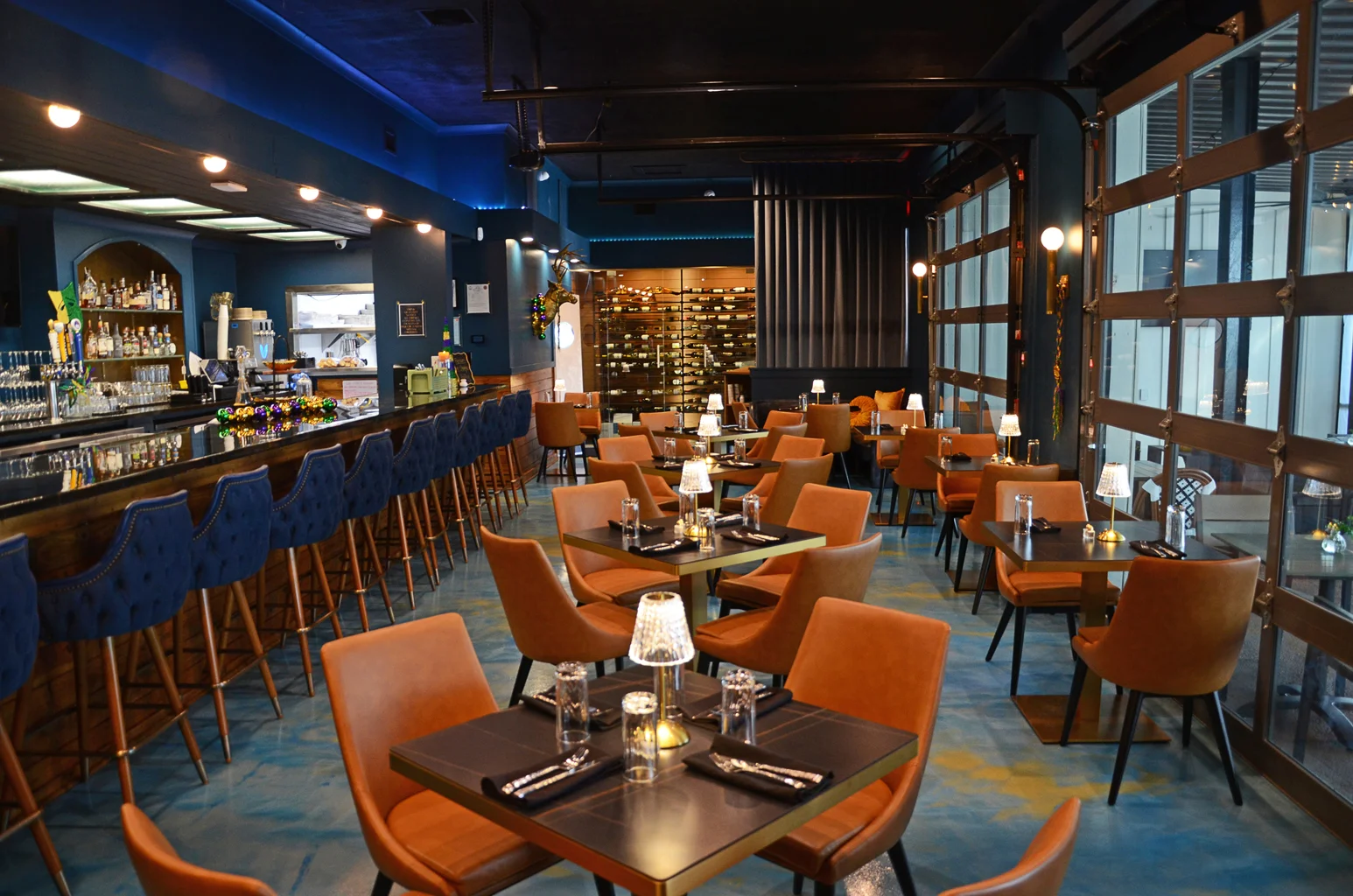 Oakley's Wine Bar & Bistro