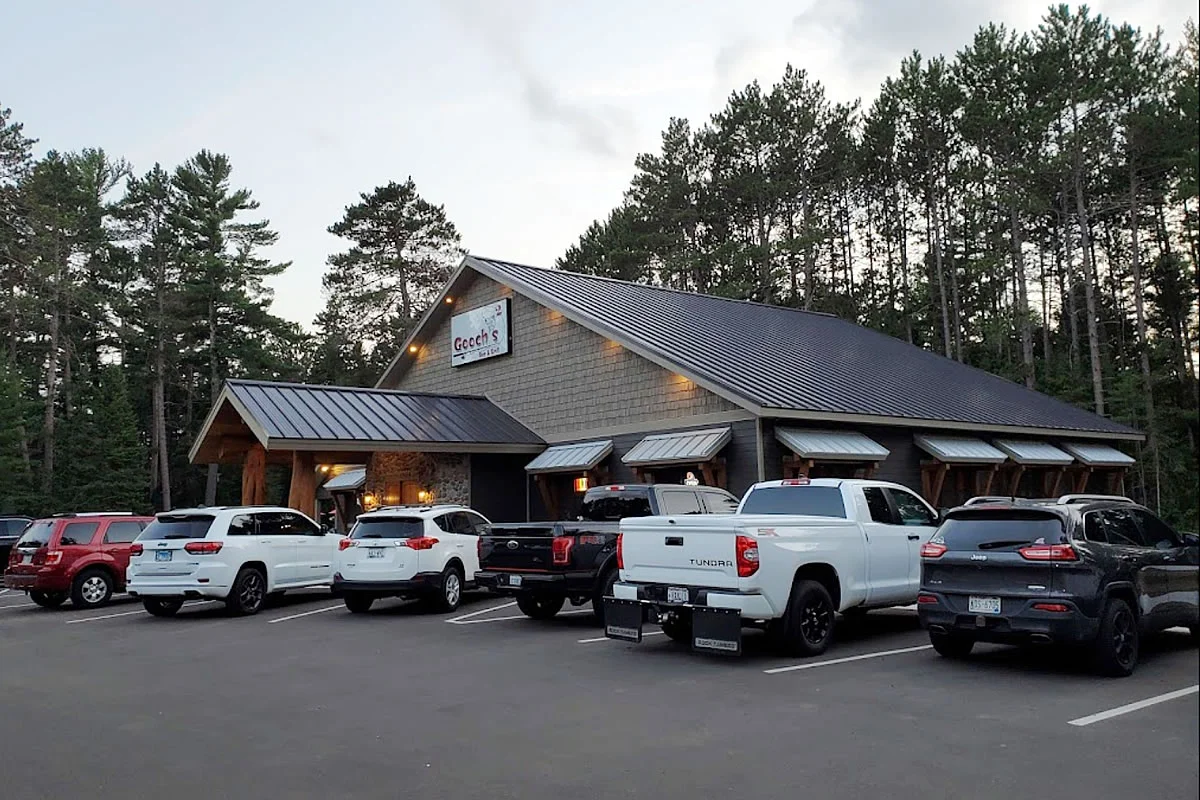 Gooch's 2 Bar & Grill