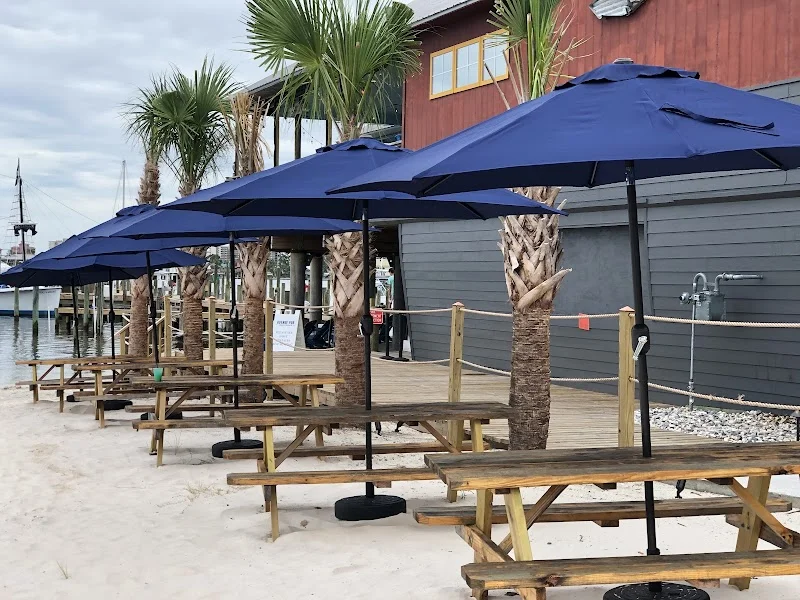Avenue Pub - Orange Beach - Restaurant in Orange Beach