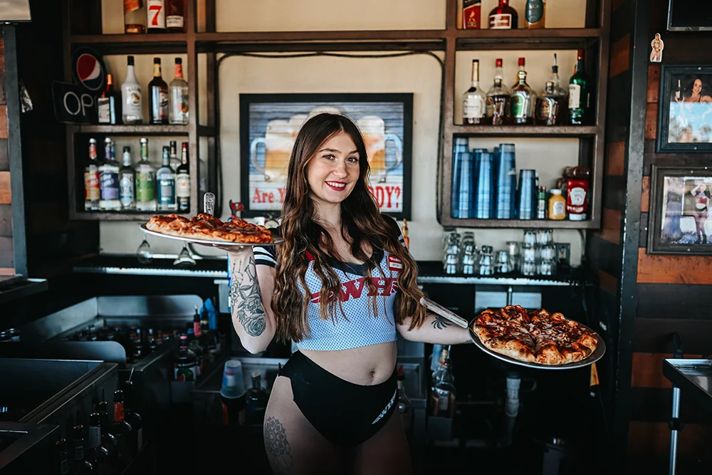 WingHouse Bar & Grill