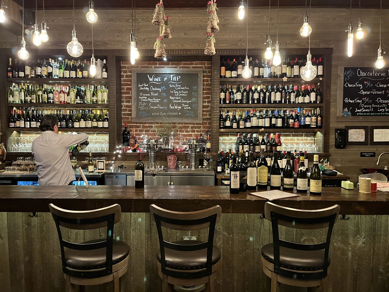 Mary Kate's Wine Bar
