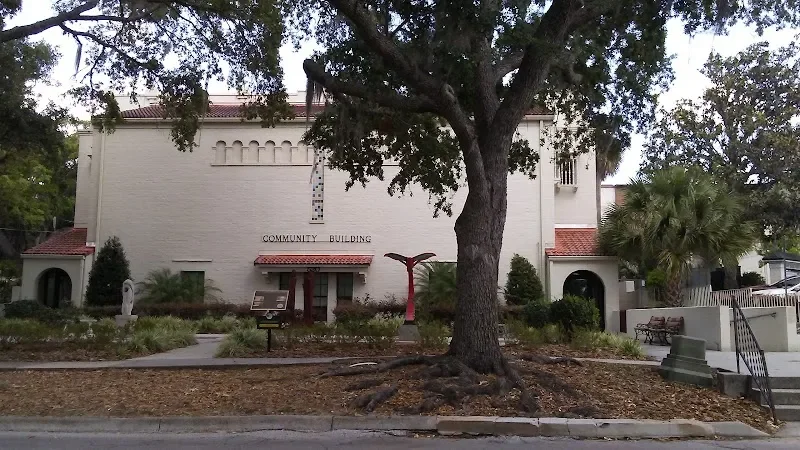 Community Building - community-center in 