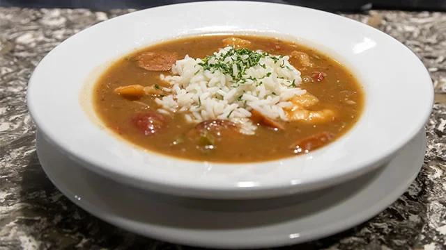 The Oaks Restaurant and Lounge - Restaurant in Pensacola