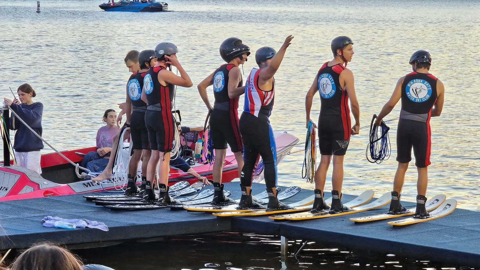 Min-Aqua Bats Water Ski Show
