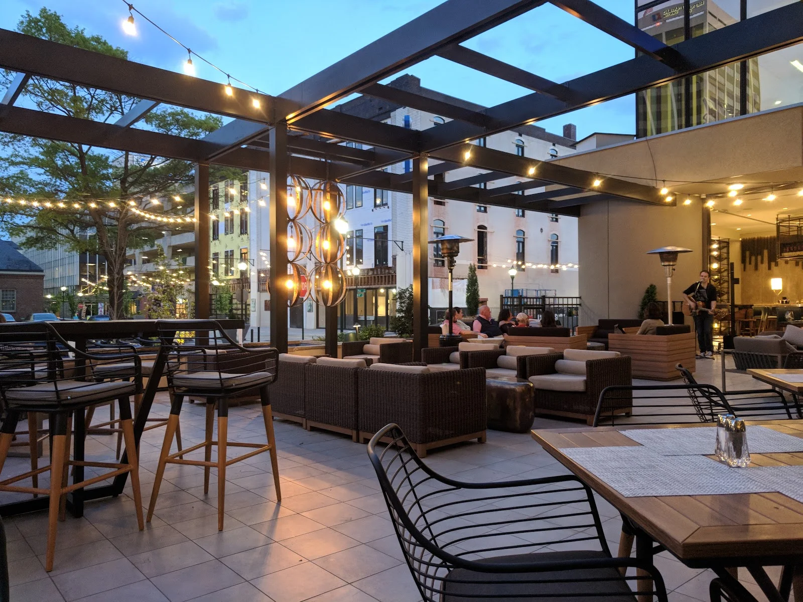 Dorato Cuisine & Spirits