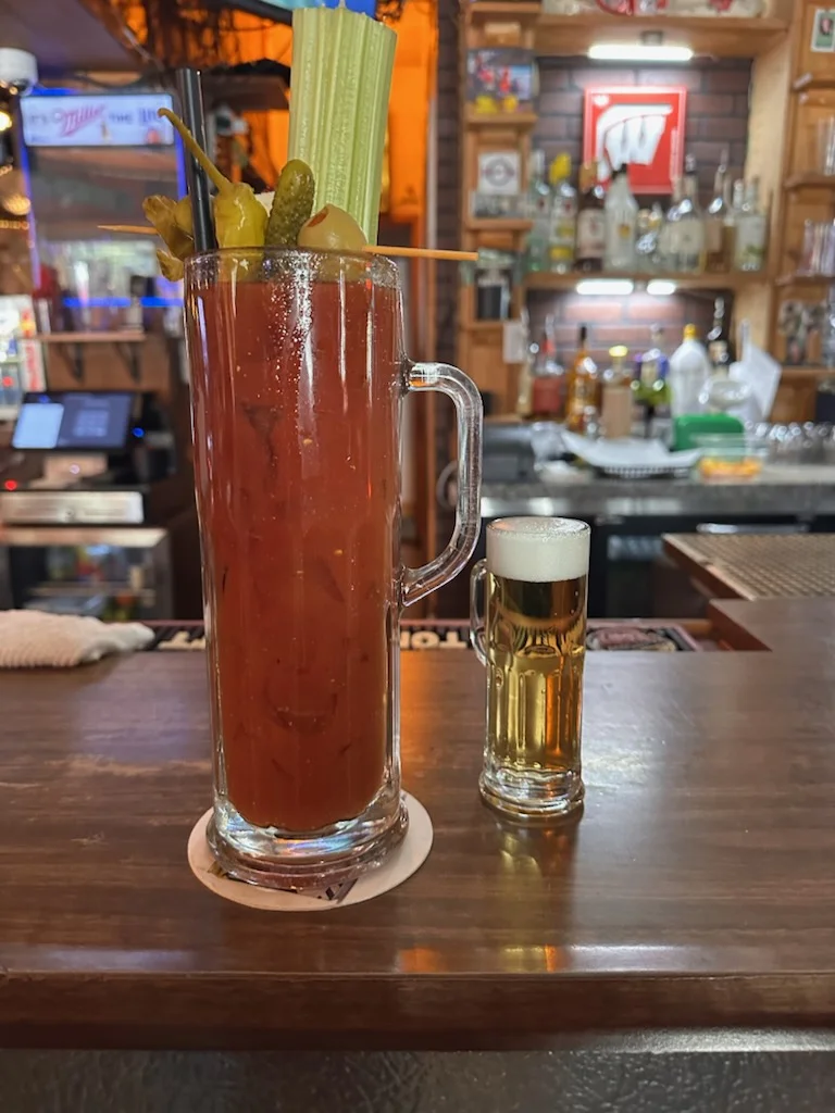 Sayner Pub
