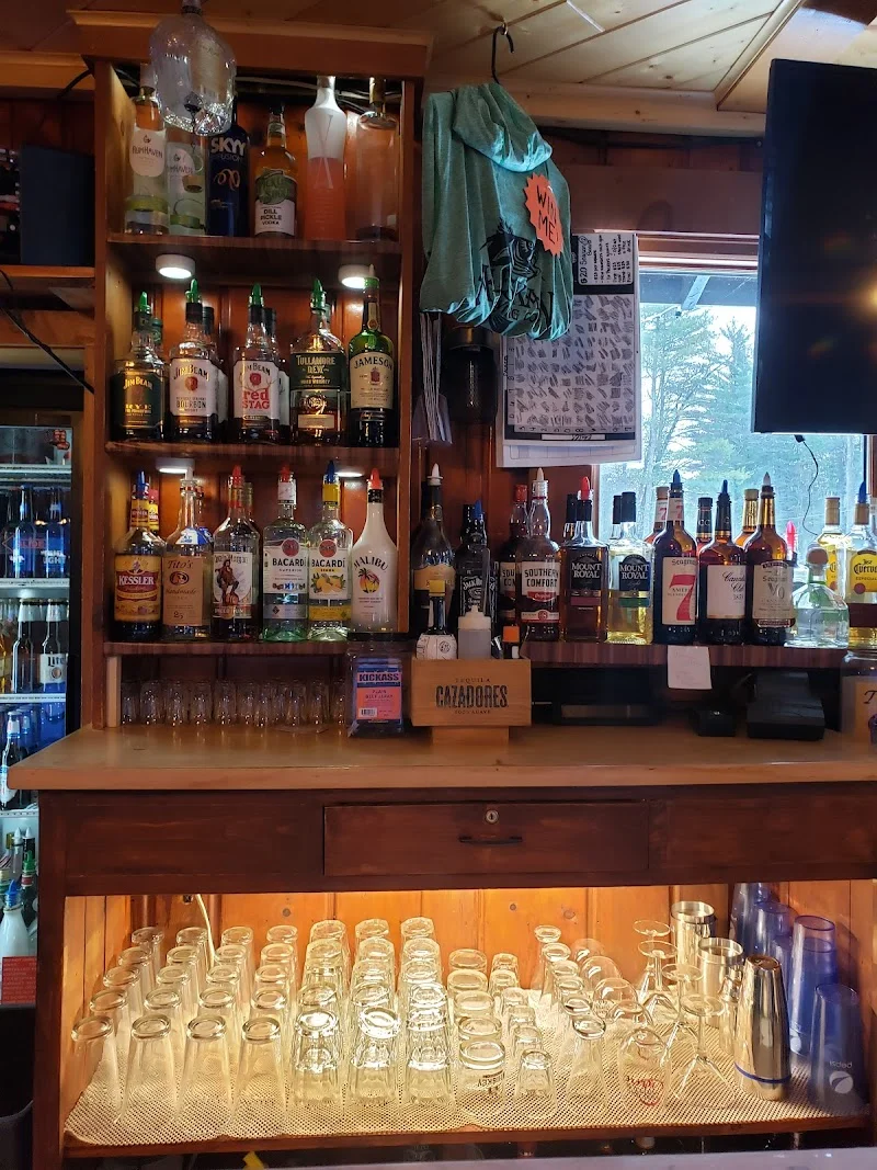 Cira's Red, White & Brew Bar