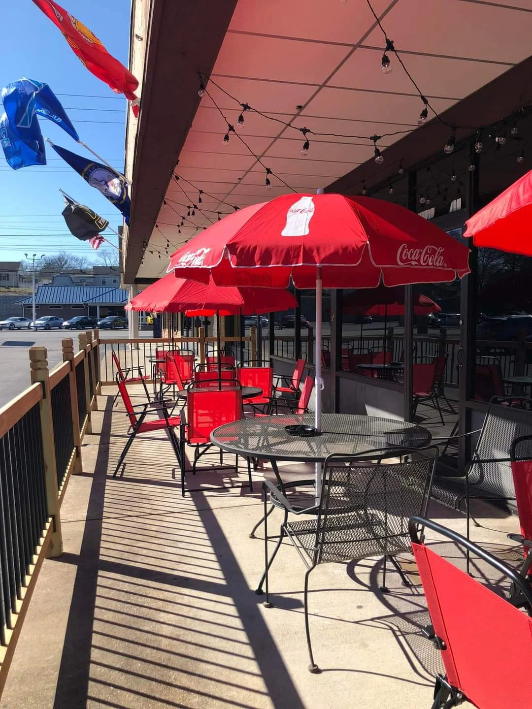 Home Plate Bar & Grill of Chattanooga