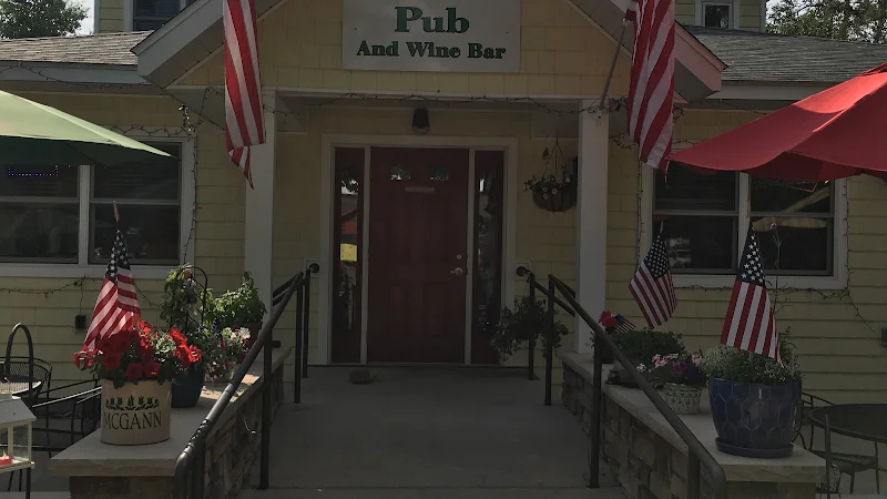 McGann’s Pub & Wine Bar