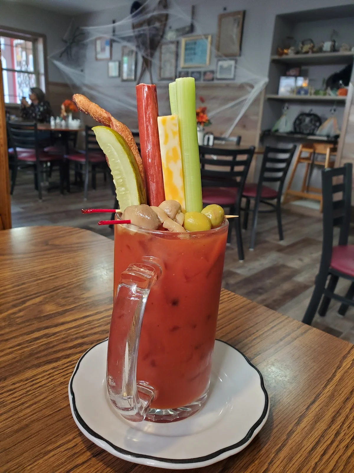 Lake Tomahawk Village Cafe & Pub