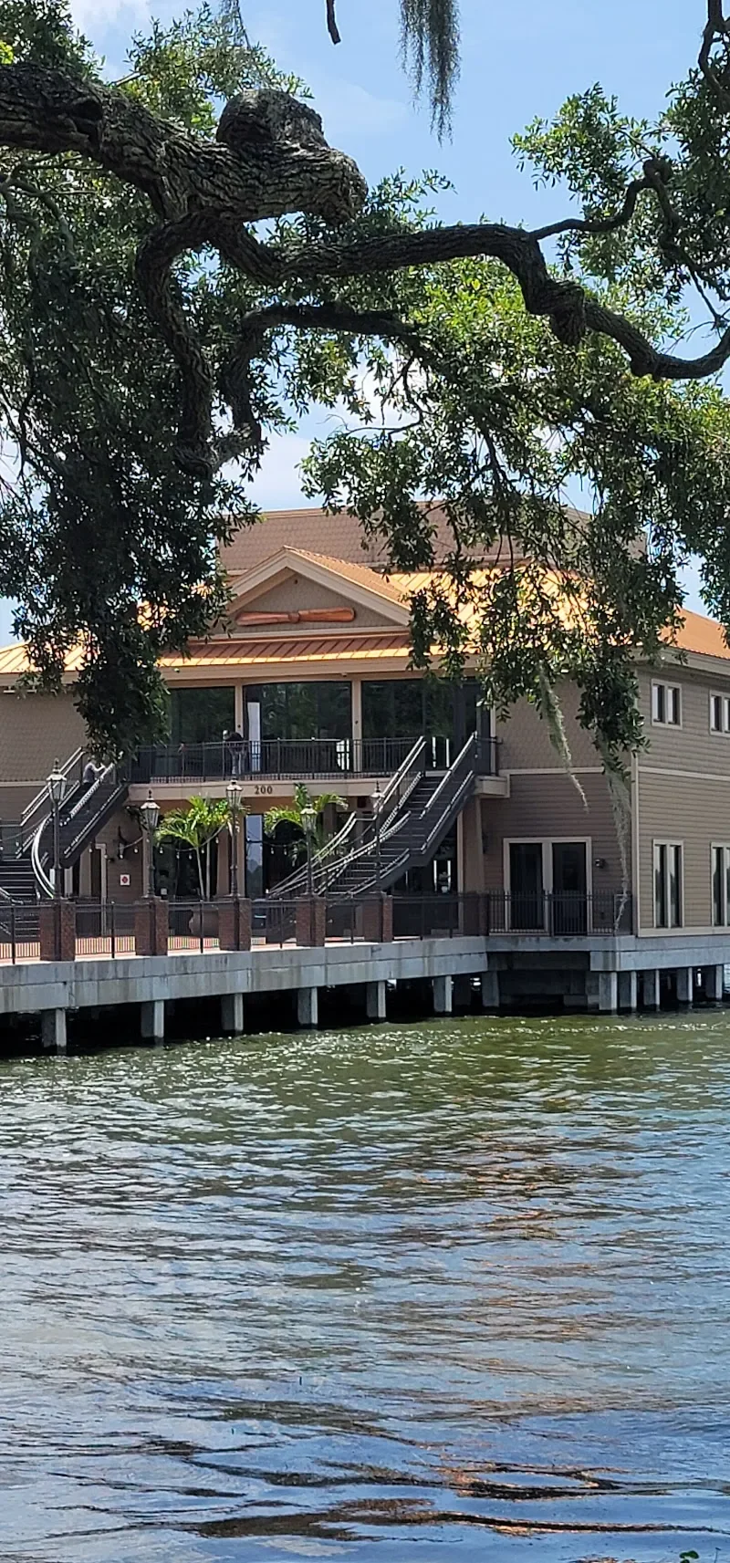 Downtown Tavares - Attraction in Tavares