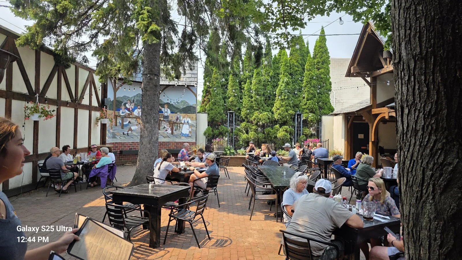 Otto's Beer & Brat Garden
