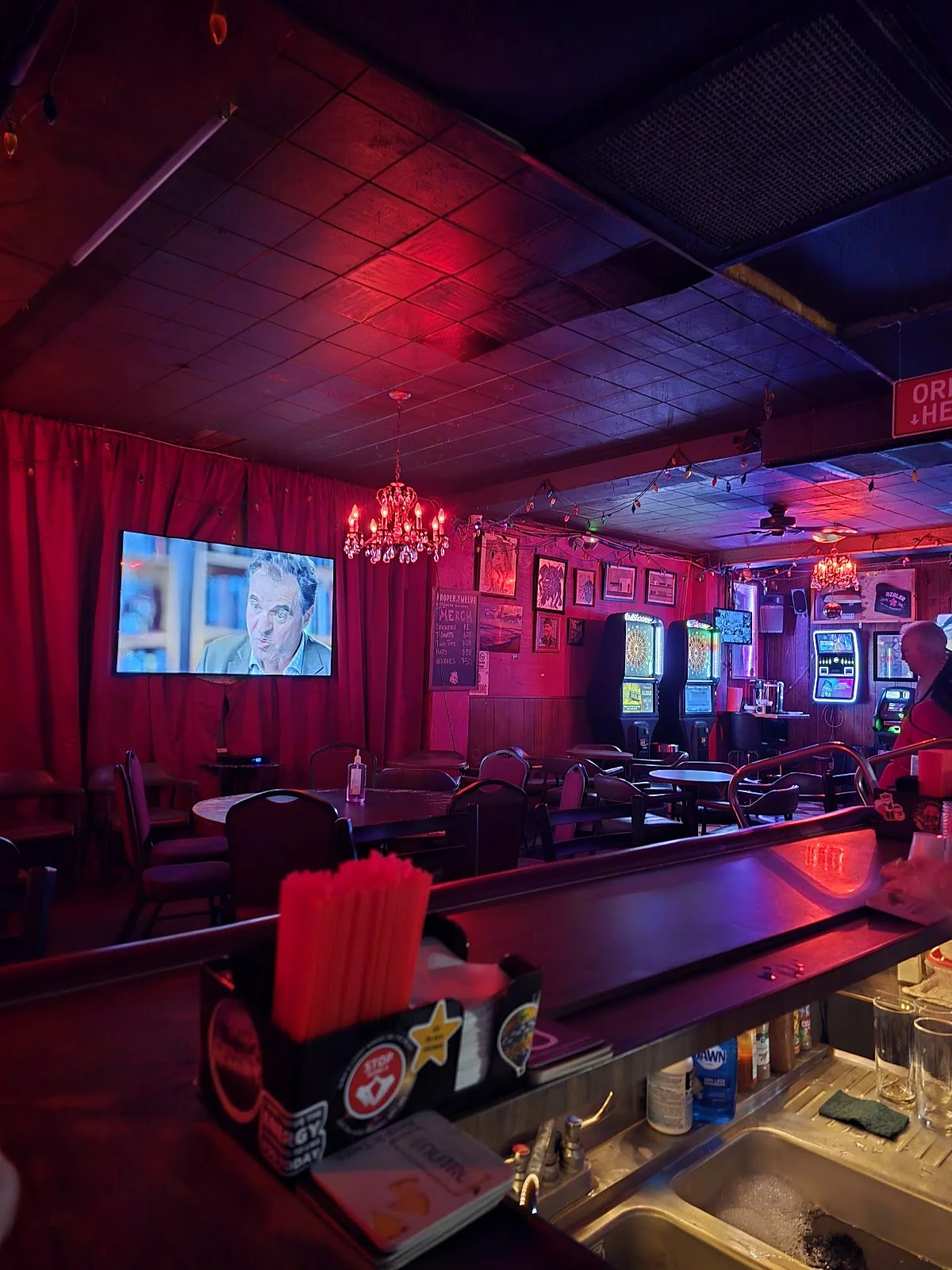 Azalea Cocktail Lounge
