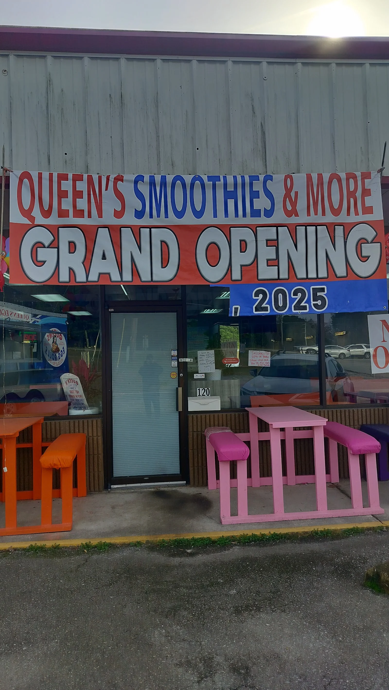 Queen's Egg Rolls & More