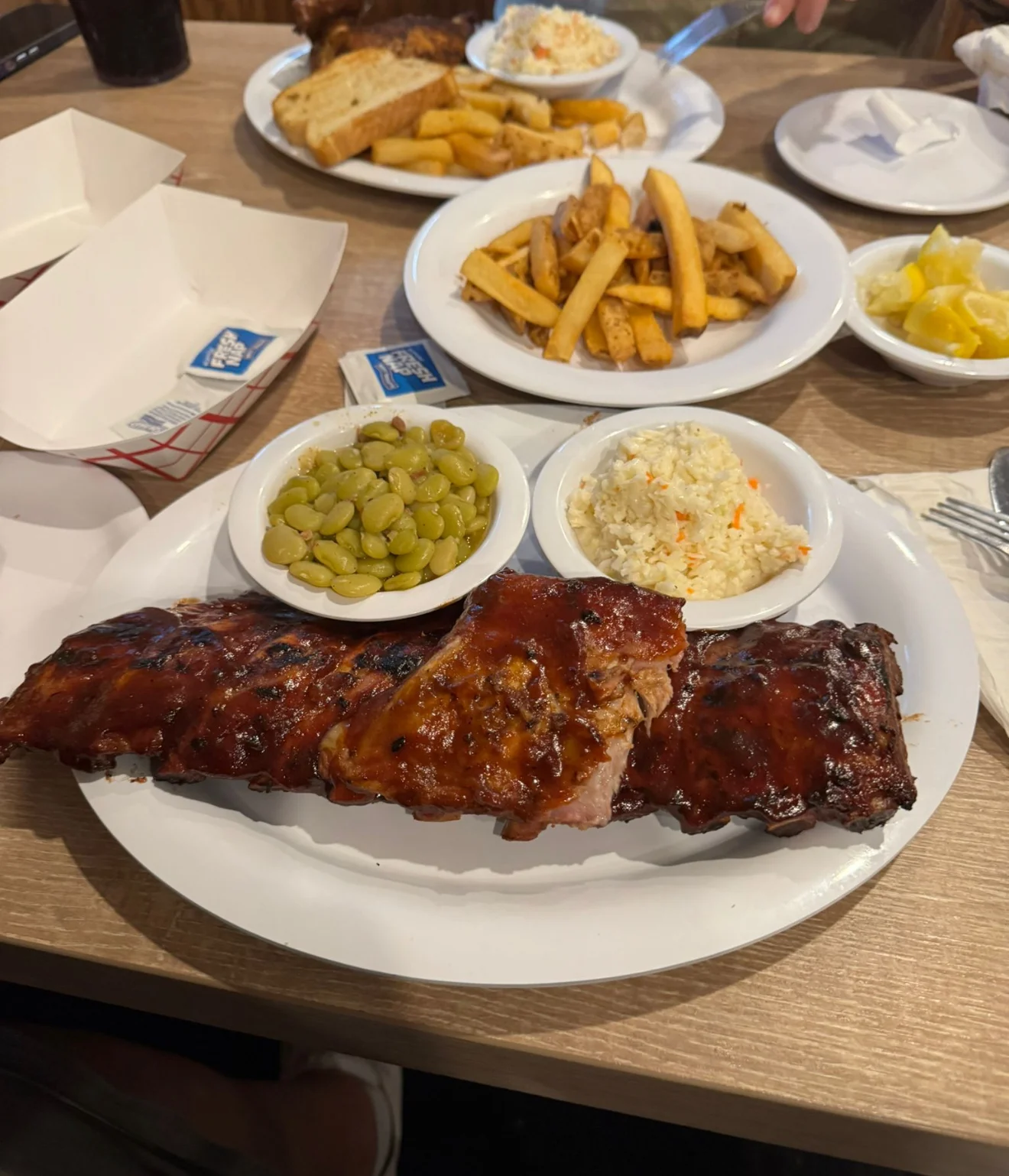 Oakwood Smokehouse & Grill