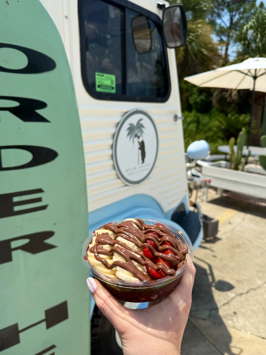 Bear Fruit Bowls and Coffee - Attraction in 