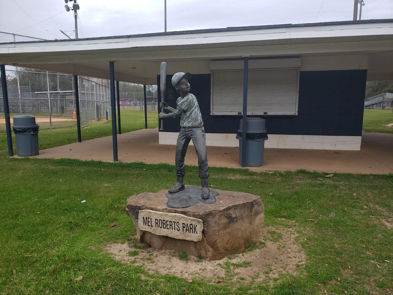Melvin Roberts Park (Cedar Street Park)