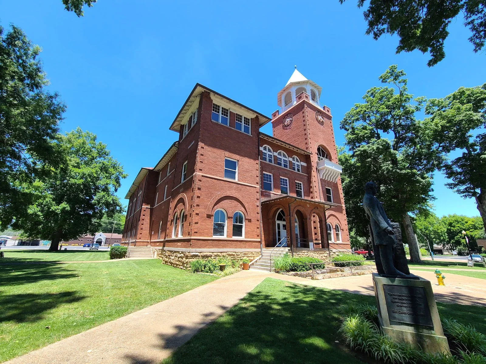 Rhea County Court House Historic landmark