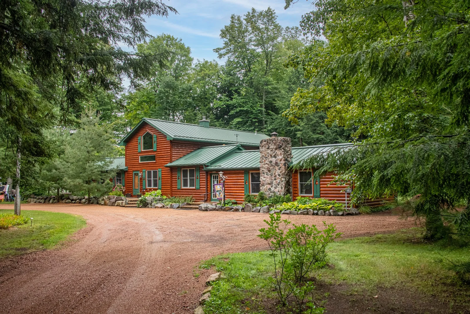 Birch Trail Resort Retreat Center - lodging in Lac du Flambeau