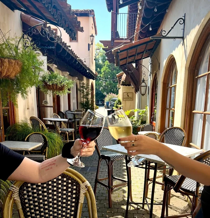 Locals Restaurant , Bar & Venue in Fairhope - Restaurant in Fairhope