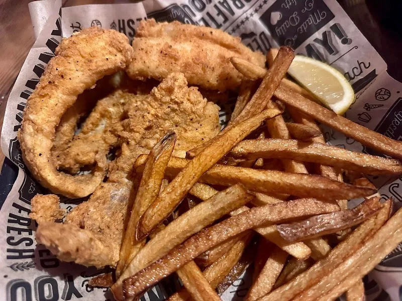 Smokin’ J’s Smokehouse Bar/Grill