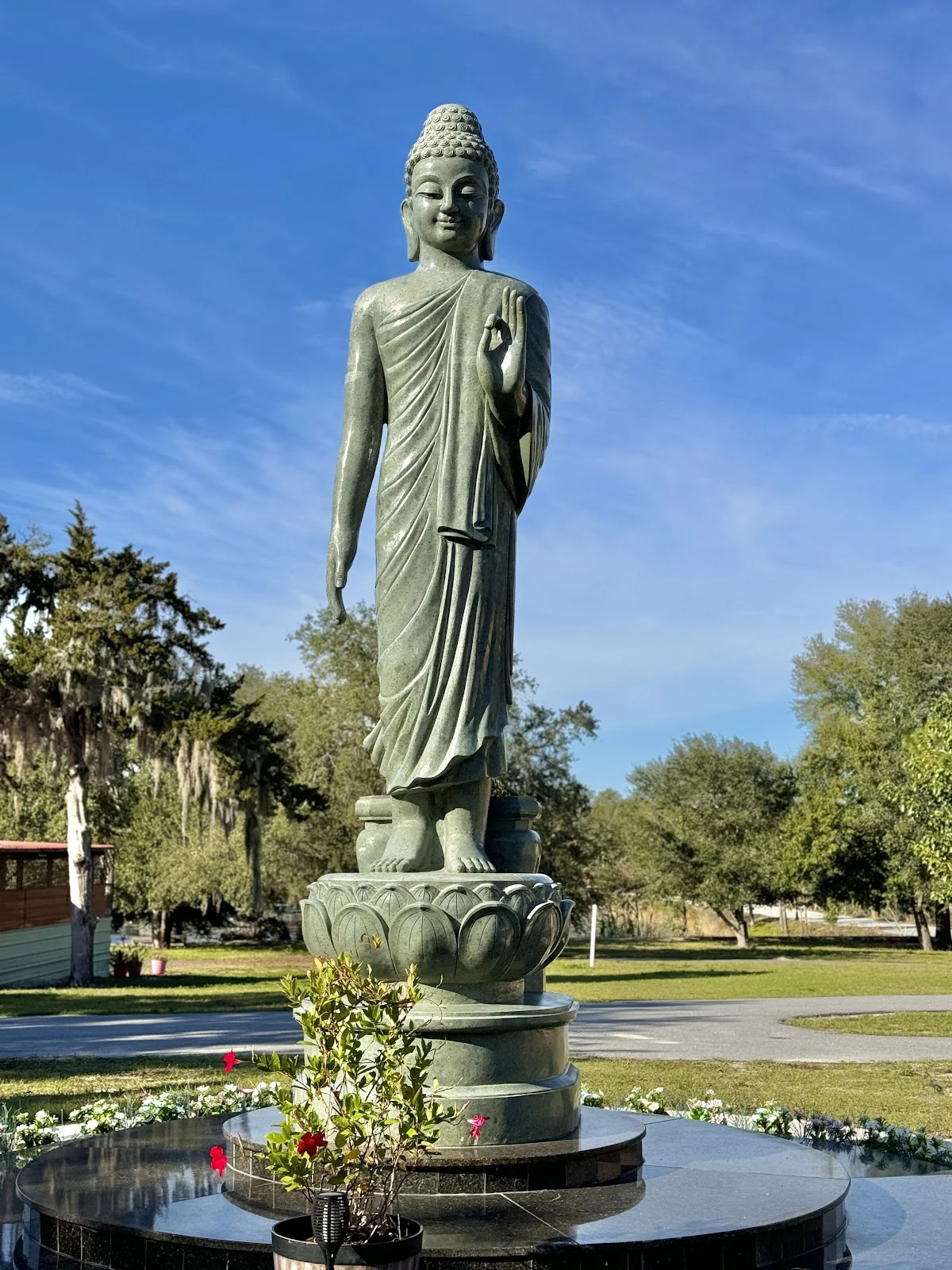 Dai Niem Xu Thien Vien - Attraction in Leesburg