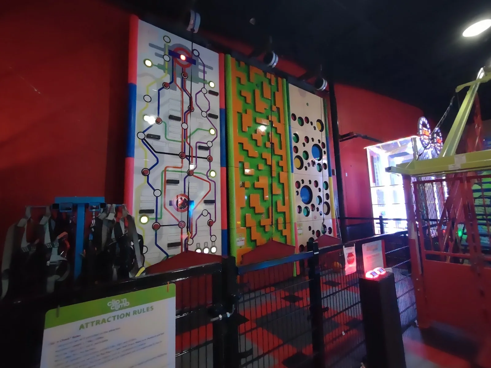 Alley 25 Bar & Grill