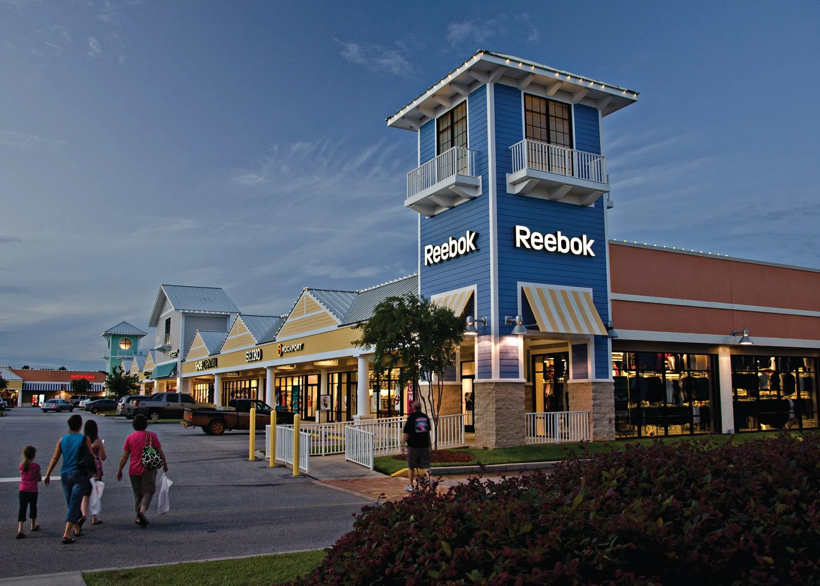 The Foley Shopping Guide: Outlets, Antiques, and Local Finds