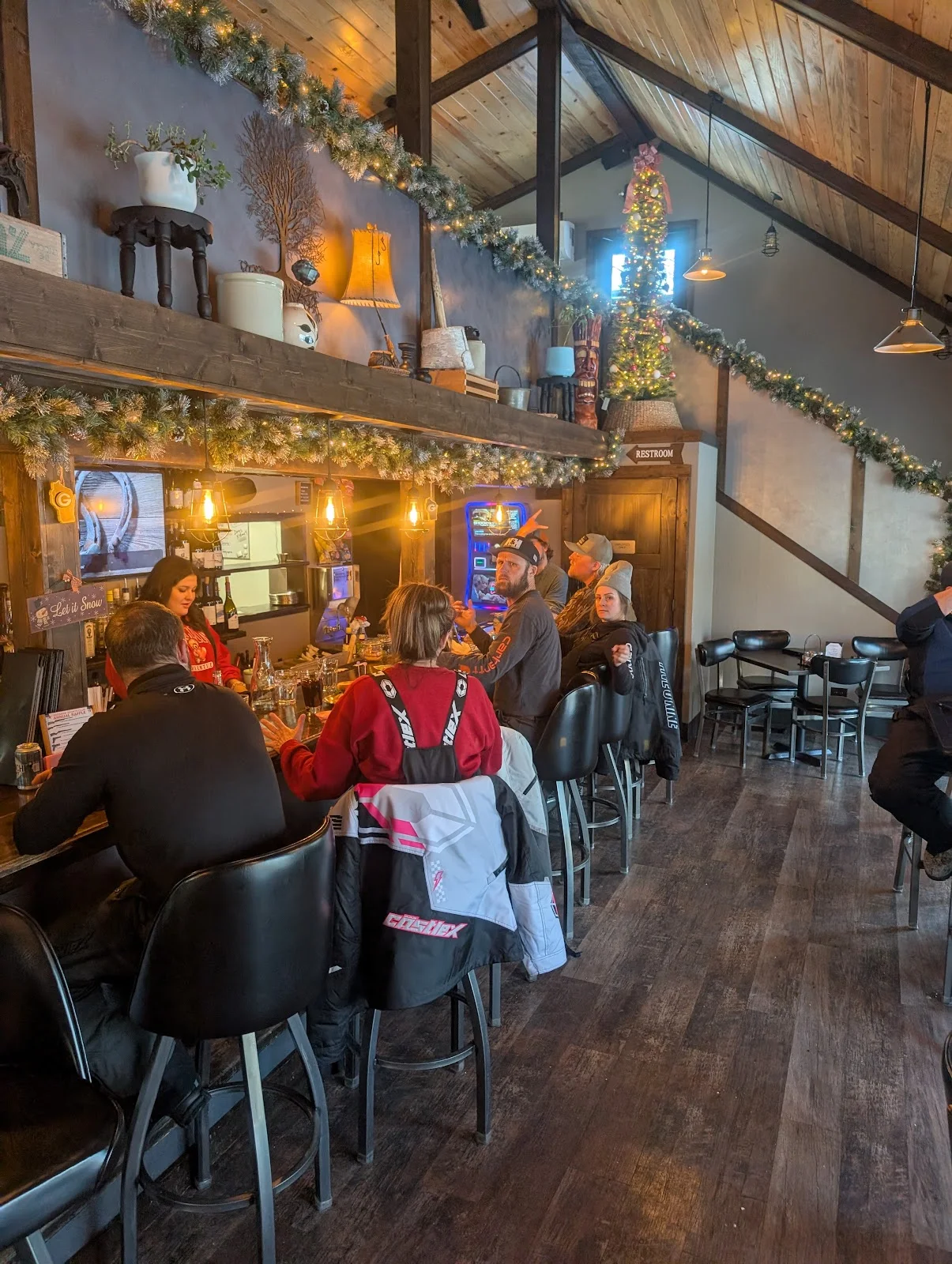 Harrison's Pub and Grill