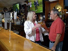 Pat's Tavern & Grill