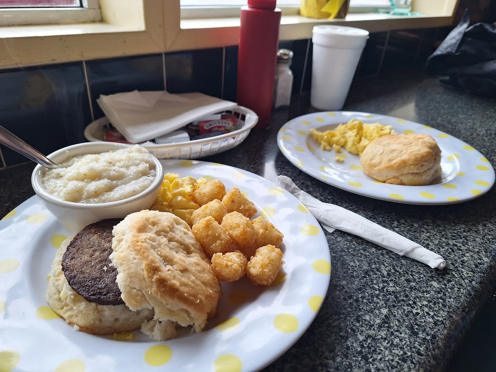 Big Biscuit Barn
