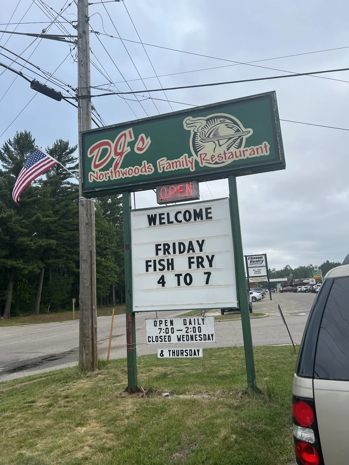 DJ's Northwoods Family Restaurant