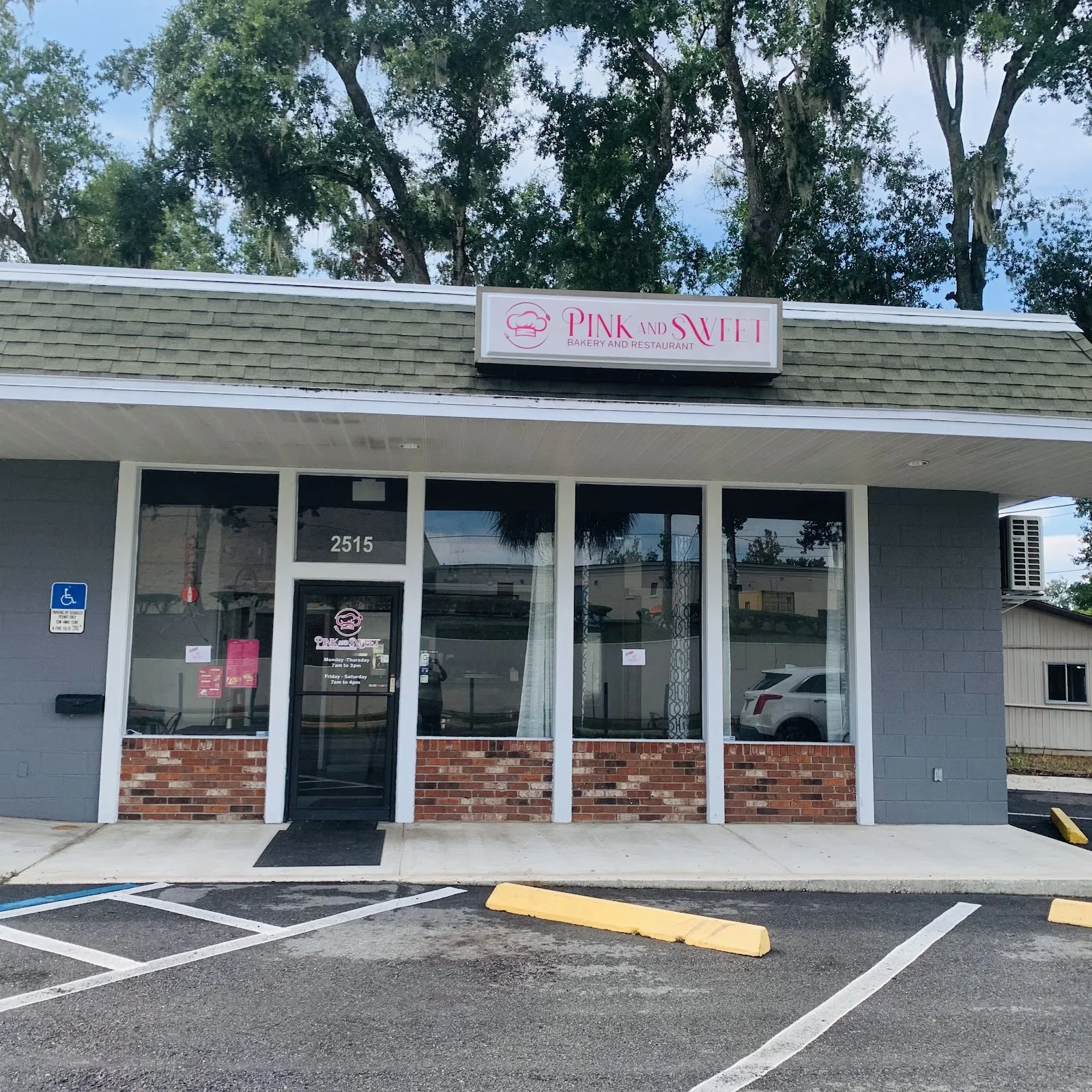 Pink and Sweet Bakery and Restaurant