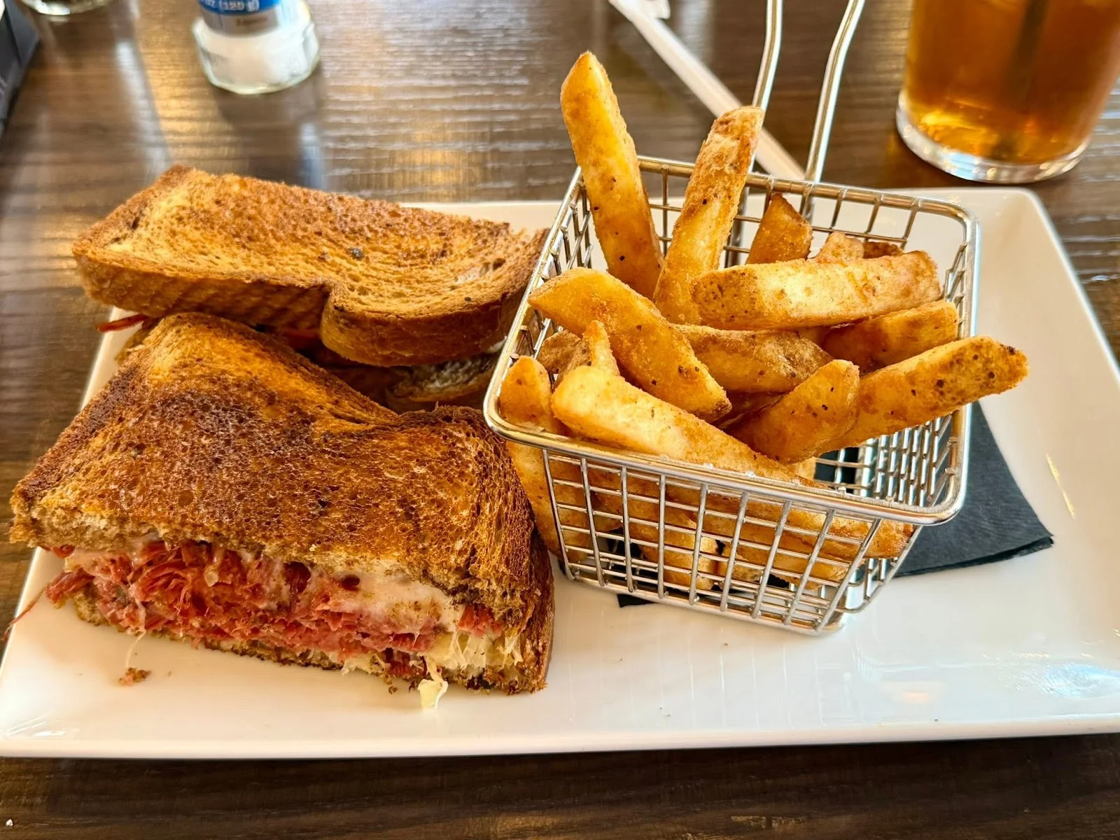 Sawgrass Tavern