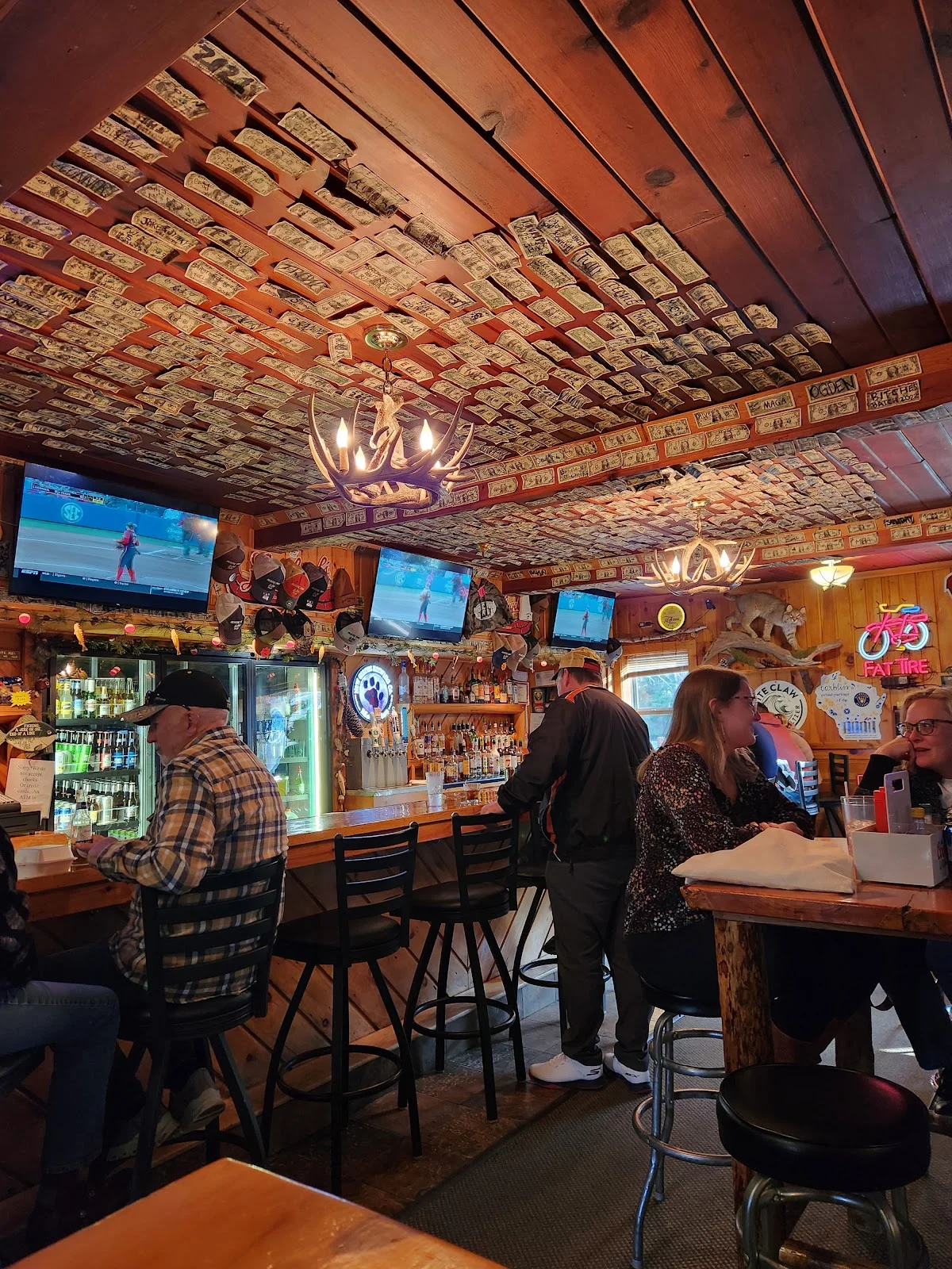 Rustic Pines Pub