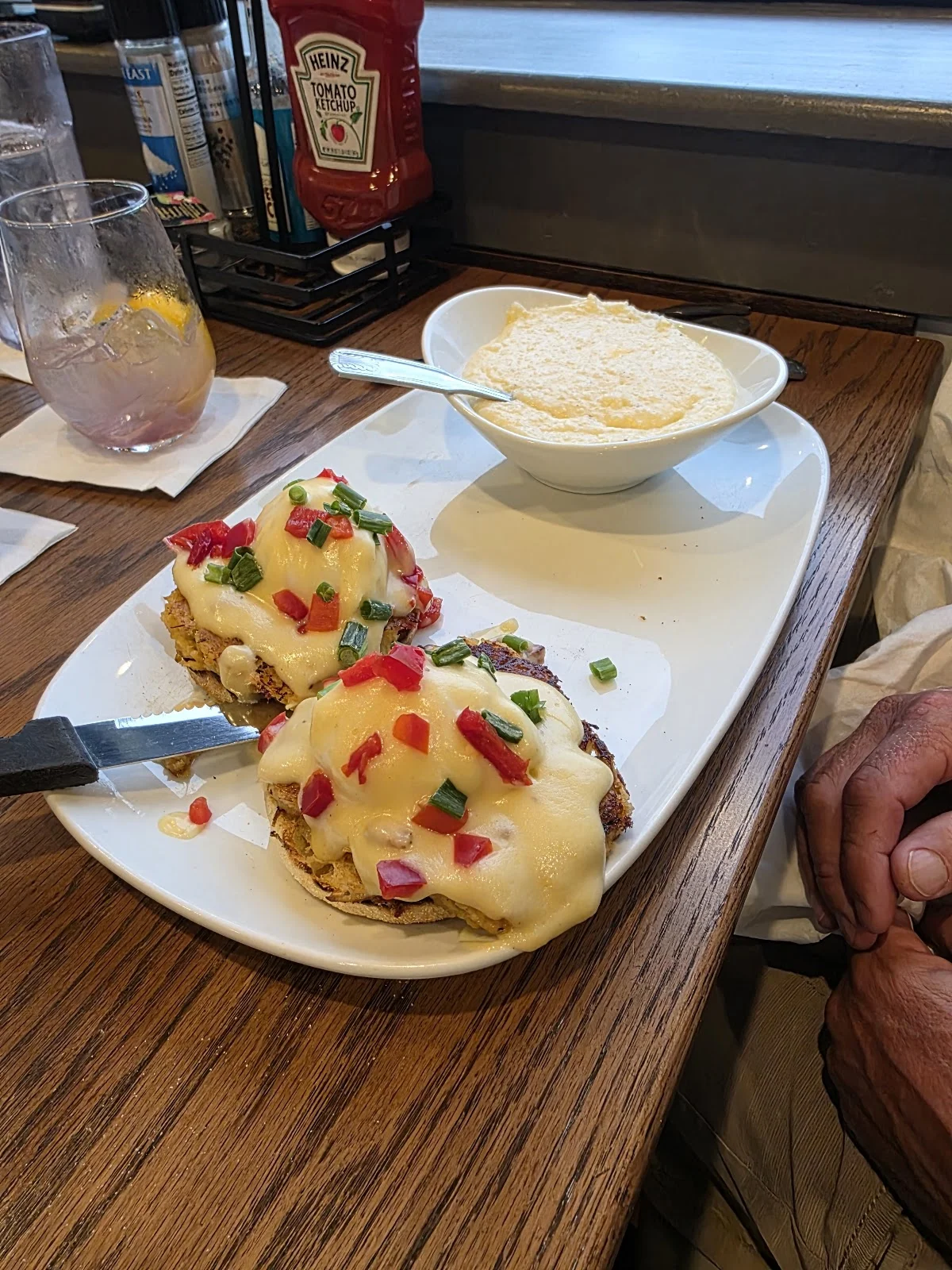 Another Broken Egg Cafe - Restaurant in 