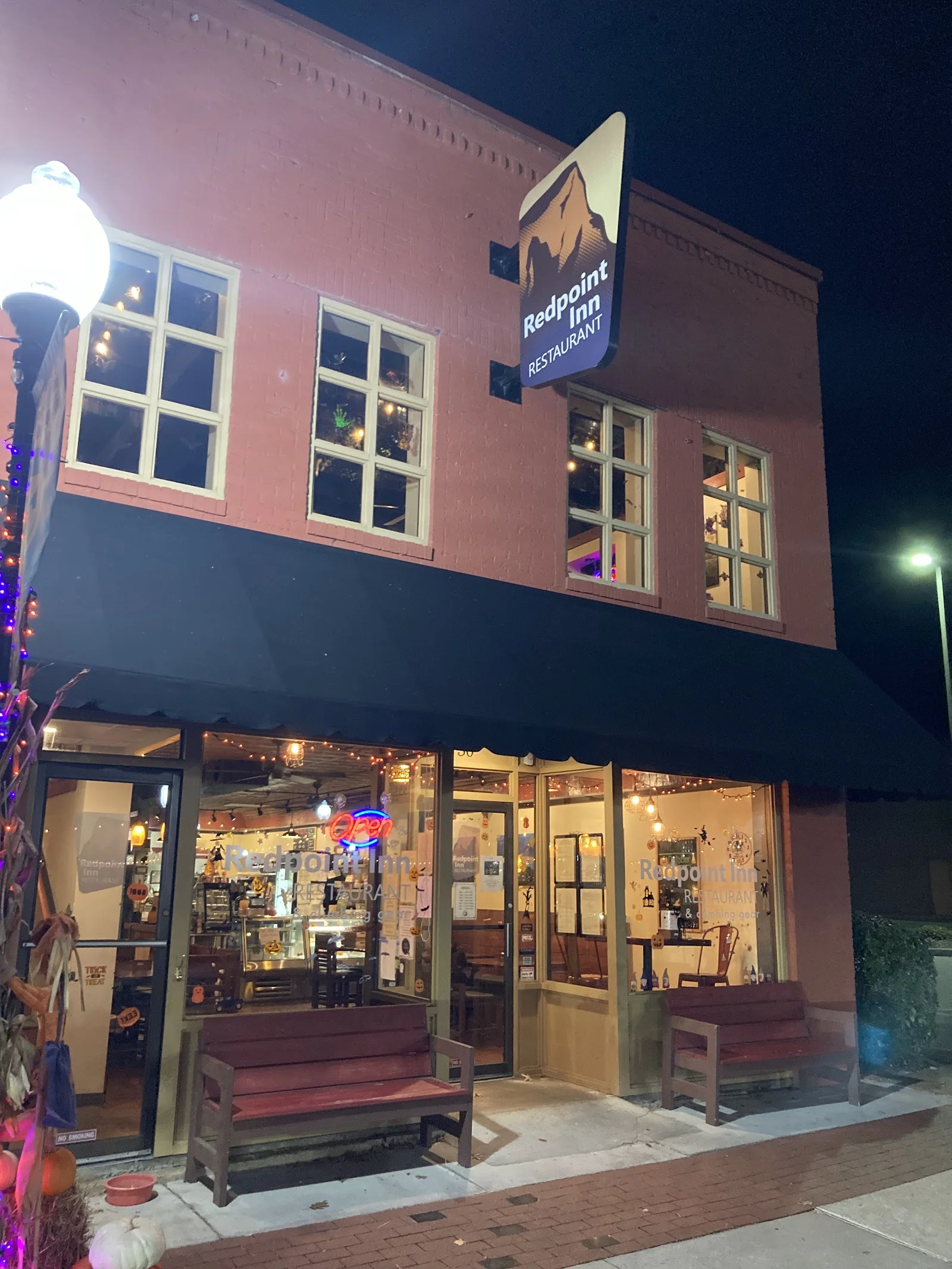 Redpoint Inn Restaurant