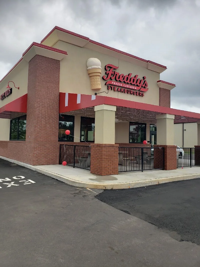 Freddy's Frozen Custard & Steakburgers - Restaurant in Spanish Fort