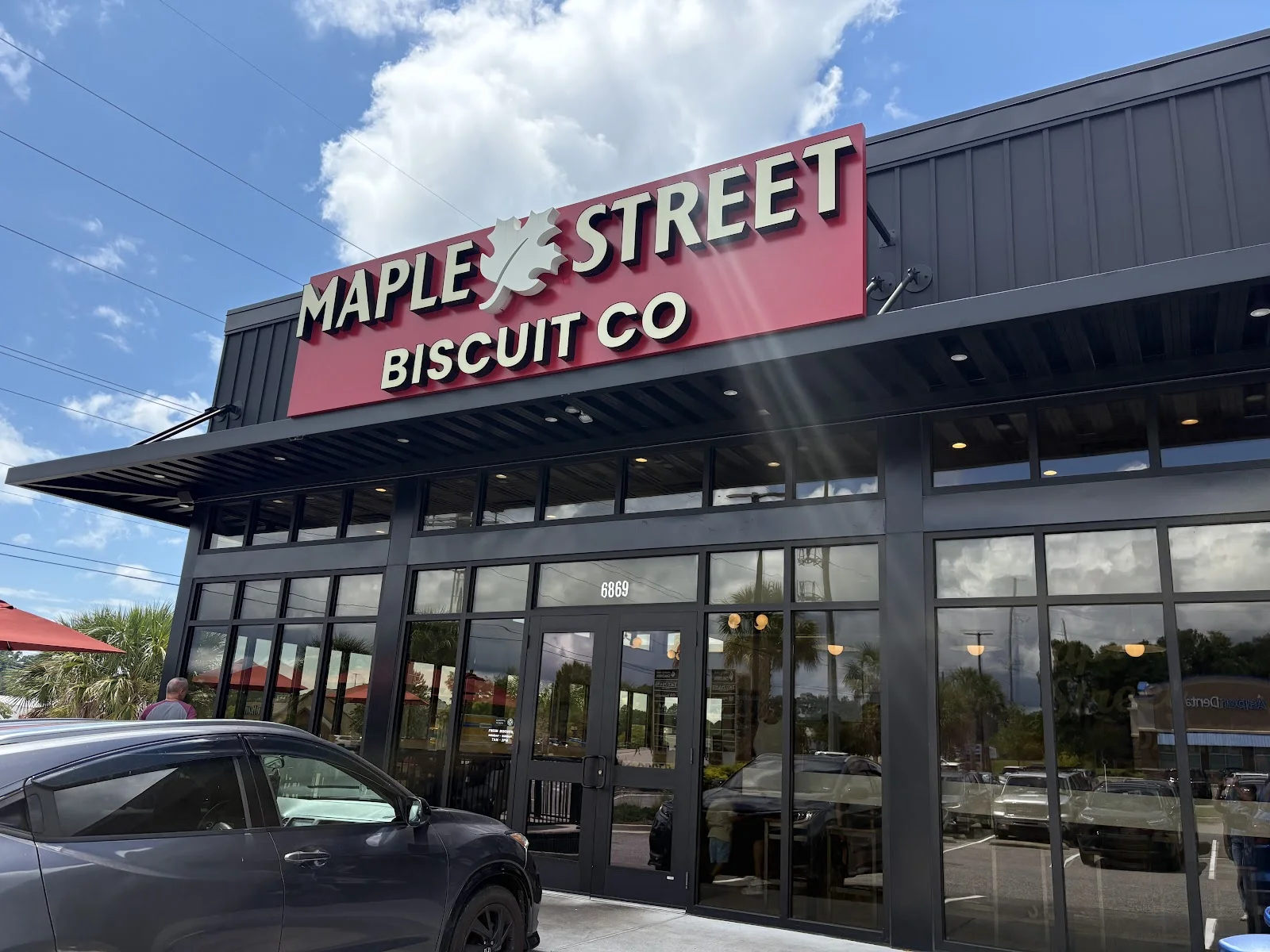 Maple Street Biscuit Company - Restaurant in Daphne